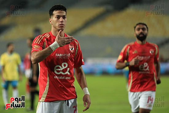 الأهلى يهزم الإسماعيلى برباعية نظيفة.. ويعود لصدارة الدورى مؤقتا.. صور