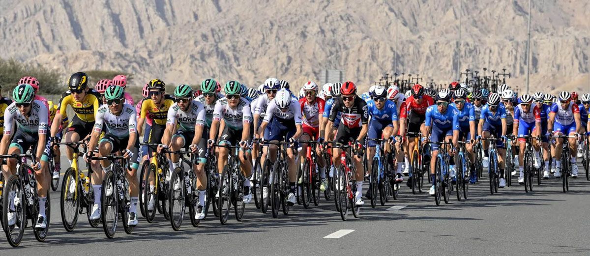 الامارات | 50 دورية مرورية لتأمين طواف الإمارات في رأس الخيمة