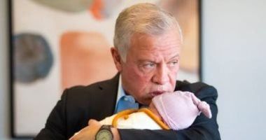 "أمينة وسطينا".. العائلة الملكية فى الأردن تحتفل بقدوم حفيدة جديدة.. فيديو