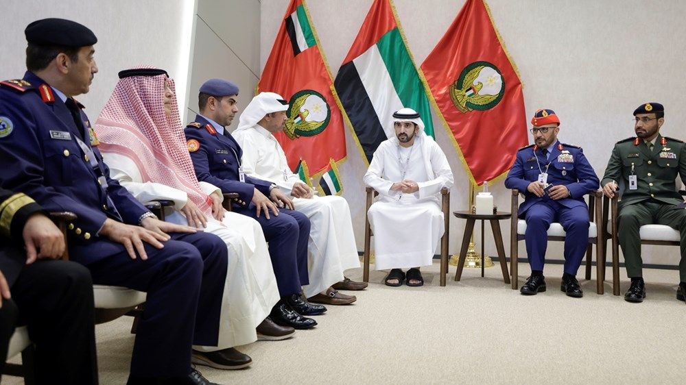 حمدان بن محمد يستعرض مع وزير الدفاع الكويتي آفاق التعاون الثنائي والعمل الخليجي المشترك