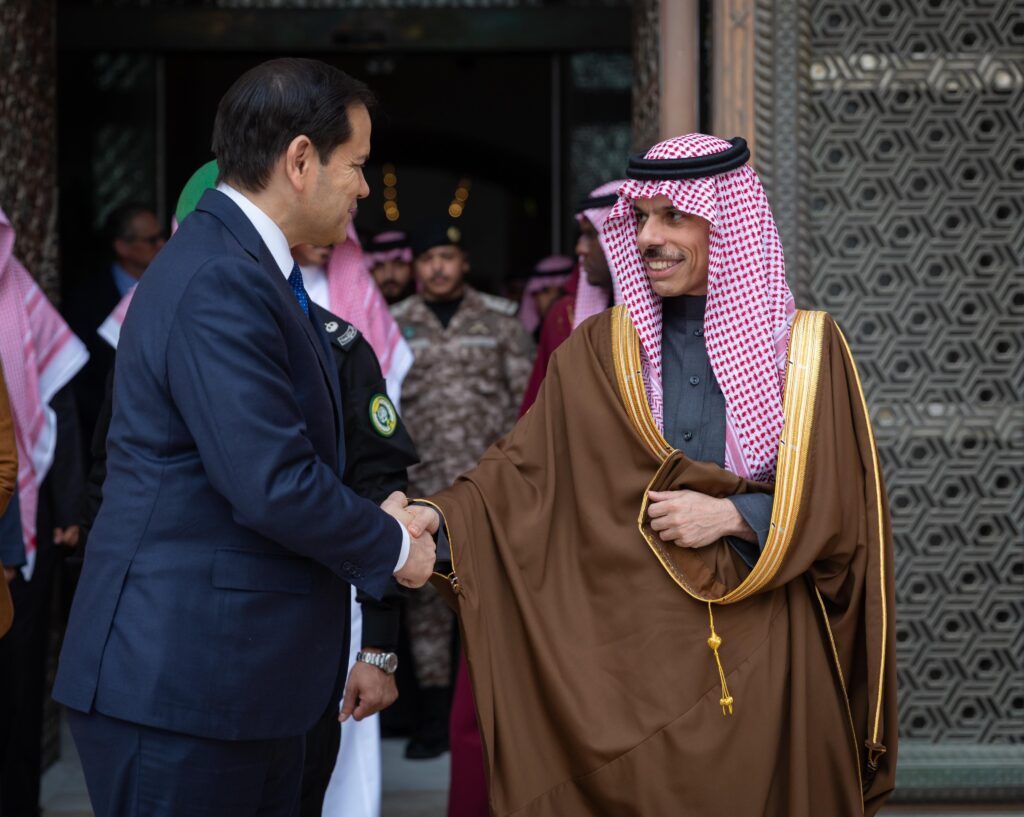 السعودية | وزير الخارجية يستقبل نظيره الأمريكي