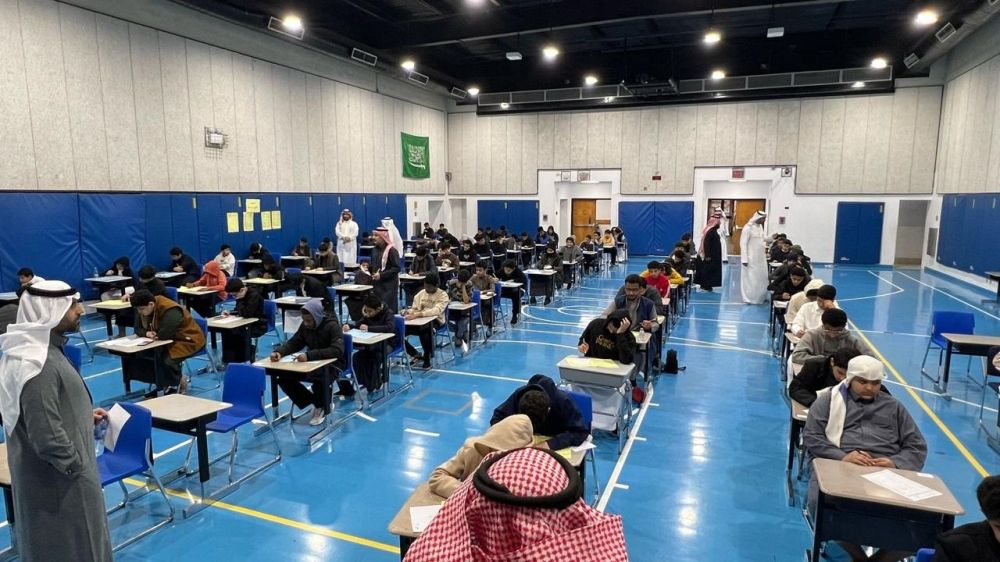 منع المعلمين من توضيح أسئلة الاختبارات للطلاب.. وتشديدات للالتزام بالضوابط