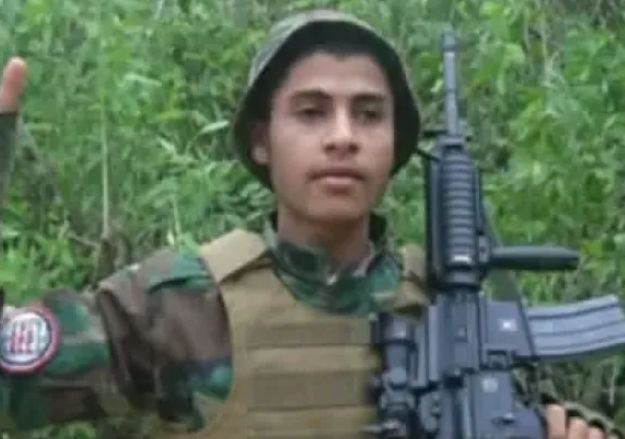 عاجل : الاعلان قبل قليل عن مقتل قيادي حوثي كبير وعدد من مرافقية "تفاصيل أولية"