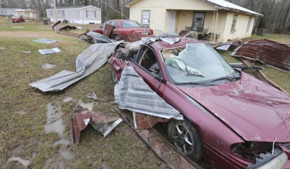 أمريكا.. مقتل 9 أشخاص وتحذيرات جديدة من عاصفة ثلجية خطيرة