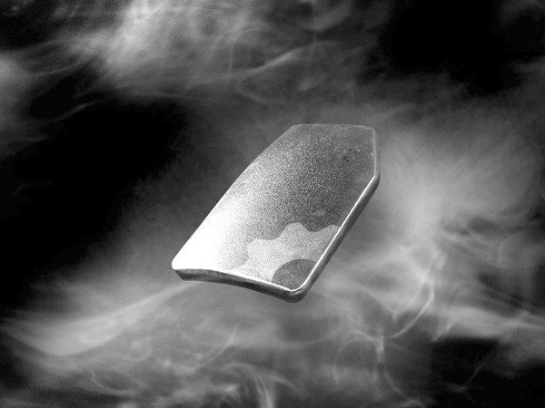 عرض أخف صفيحة باليستية في العالم بـ "آيدكس 2025"