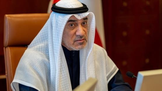 الخليج اليوم .. وزير الداخلية الكويتي يرأس اجتماعاً لتسهيل إجراءات المسحوبة جنسياتهن