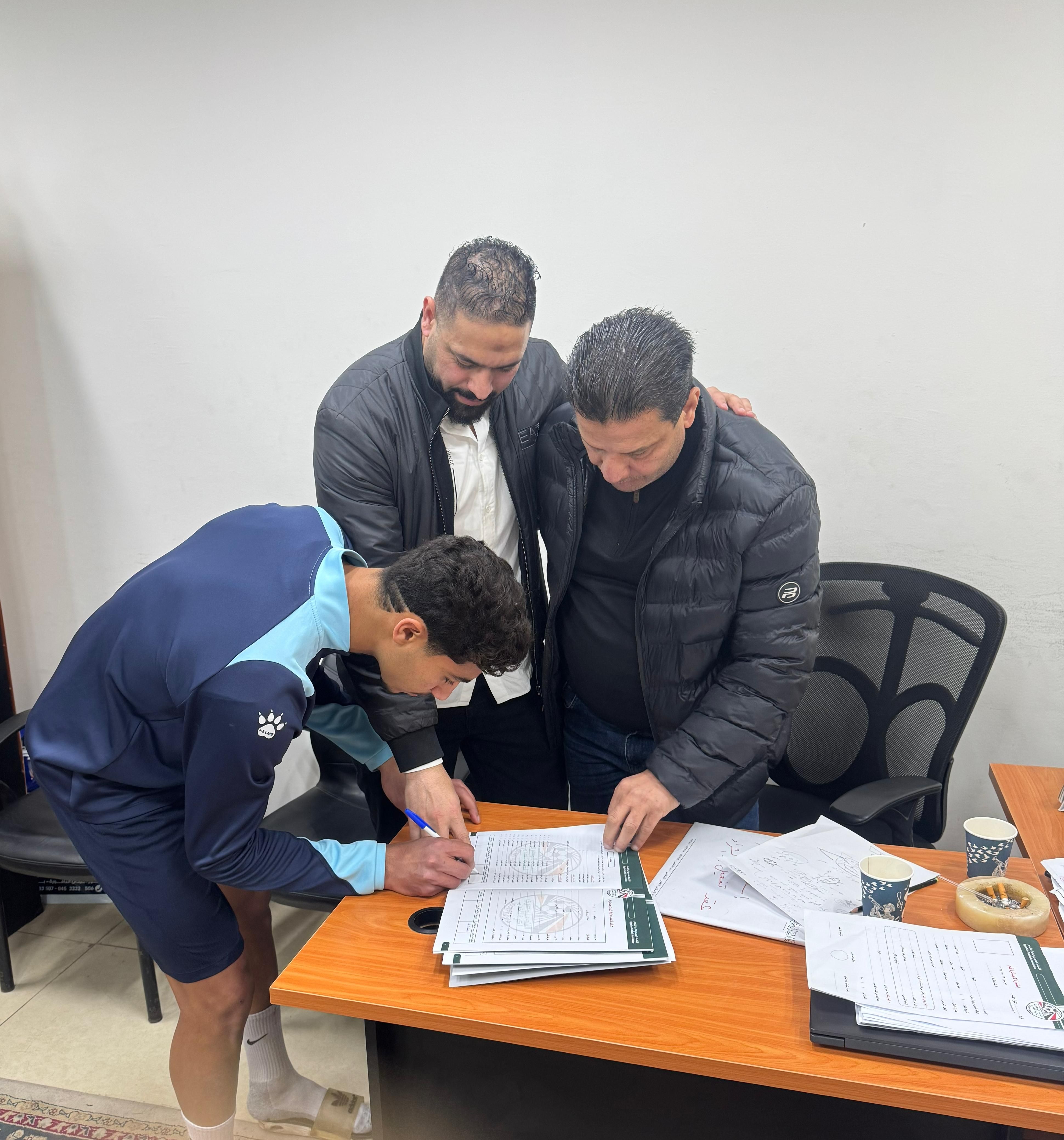 الاتحاد السكندري يوقع عقد احتراف لـ مؤمن شريف