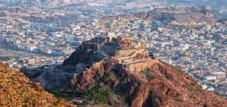 تعميم حكومي يثير الجدل في محافظة تعز