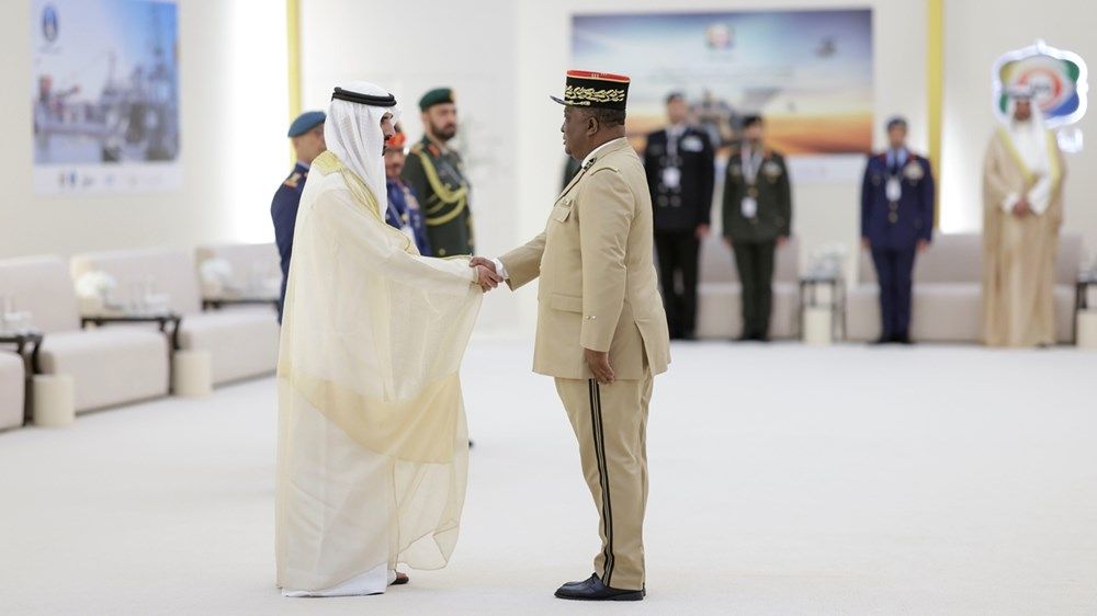 حمدان بن محمد يفتتح معرض «آيدكس» ويشيد بتطوّر الصناعات الدفاعية في الإمارات