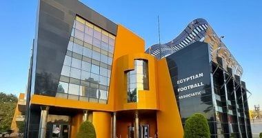 اتحاد الكرة يستبعد حكام البرتغال وسويسرا من إدارة قمة الأهلي والزمالك