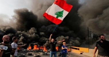 4 شهداء وجرحى فى غارة إسرائيلية على صيدا جنوب لبنان.. فيديو