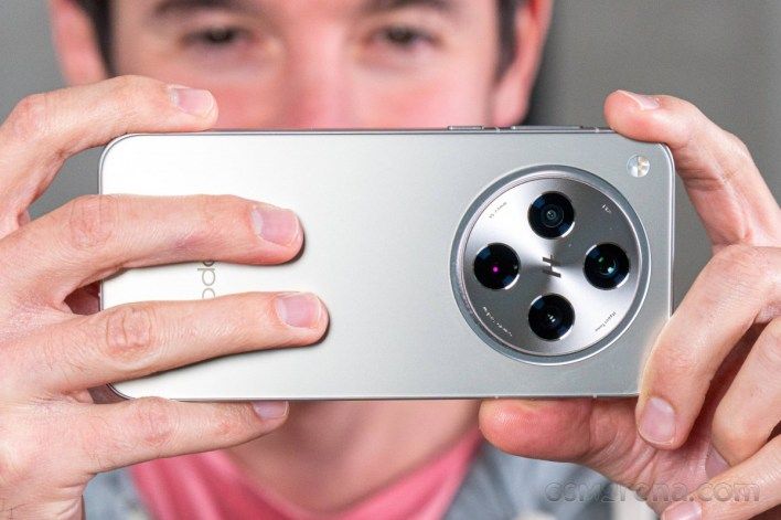 تكنولوجيا: تسريب جديد يكشف مواصفات هاتف Oppo Find X8 Mini