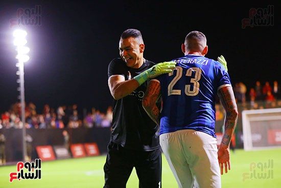 فوز أساطير العالم على الأساطير المصريين بركلات الترجيح 6-5.. صور