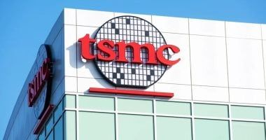 تكنولوجيا: هل يمكن لـ ترامب إجبار TSMC على الاستحواذ على حصة فى Intel Foundry Services؟