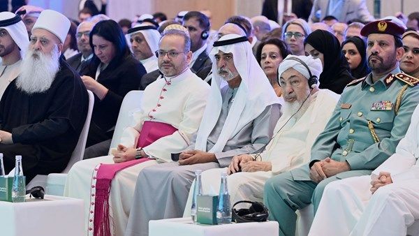 نهيان بن مبارك يفتتح المؤتمر الدولي لحوار الحضارات والتسامح