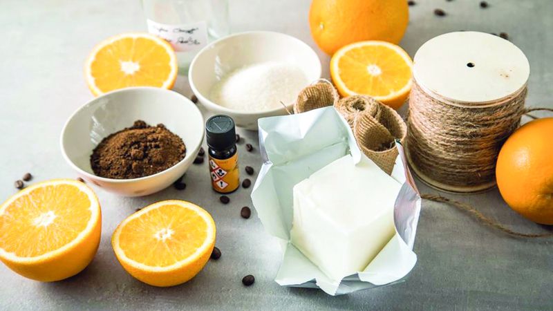 الامارات | مقشر جوز الهند والسكر لبشرة نقية وشابة