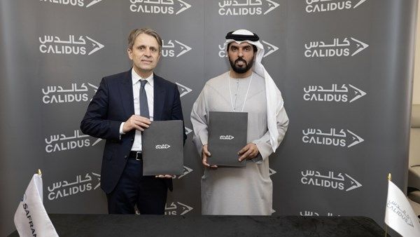 تفاهم بين «كالدس» و«سافران للإلكترونيات والدفاع» لتعزيز خدمات الإسناد الجوي في المنطقة