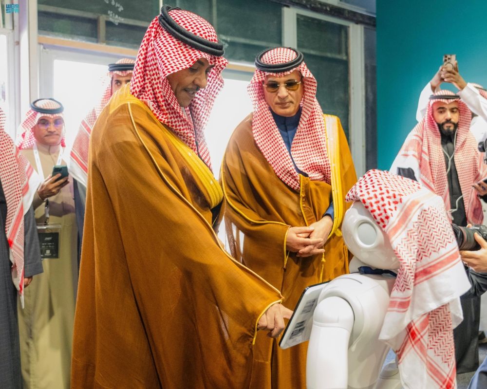 الأكبر بالشرق الأوسط.. "الدوسري" يفتتح معرض مستقبل الإعلام