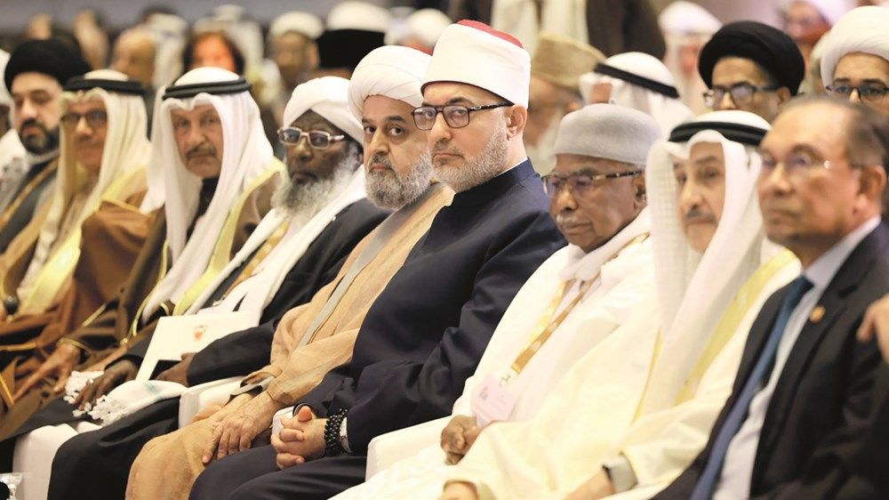 الإمارات تشارك في مؤتمر «الحوار الإسلامي-الإسلامي» بالمنامة