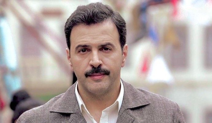 هكذا أصبح إبن تيم حسن وديمة بياعة.. شاباً وسيماً للغاية