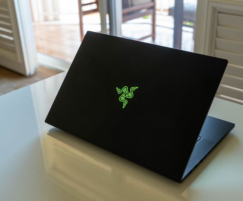 تكنولوجيا: مراجعة لابتوب Razer Blade 16 Early 2023 – وحش تقني بسعر خرافي!