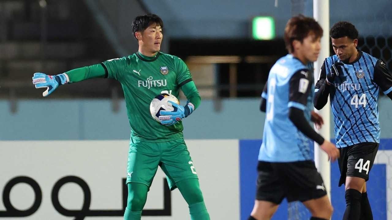 الامارات | حارس ياباني لم يفقد الأمل رغم خوضه مباراة واحدة في تسع سنوات