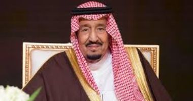 الملك سلمان يعتمد رمزًا للريال السعودى
