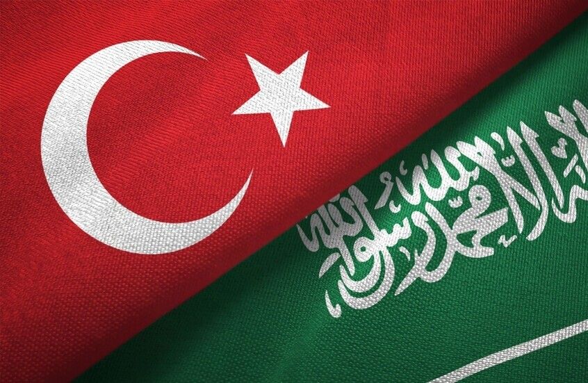 الخليج اليوم .. شركات تركية متخصصة بالصناعات الدفاعية توقع اتفاقيات للمشاركة في مشاريع سعودية