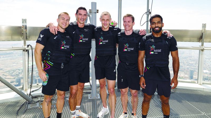 الامارات | «ألعاب دبي».. 50 فريقاً تصعد 160 طابقاً عبر سلالم برج خليفة