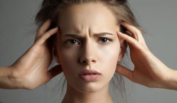 إزاي تتعاملي مع ضغوط الحياة؟.. طرق بسيطة لتخفيف التوتر والقلق