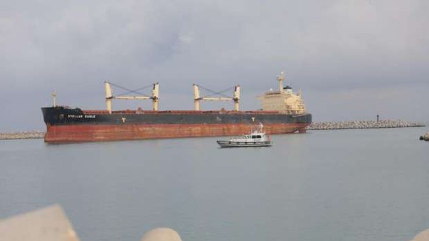 إغلاق ميناء العريش البحري بسبب الأحوال الجوية