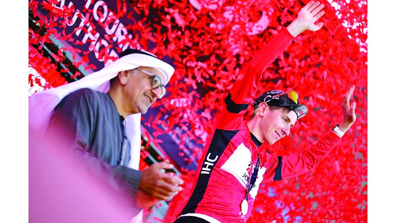 الامارات | بوجاتشار يعتلي قمة جبل جيس.. وصدارة طواف الإمارات