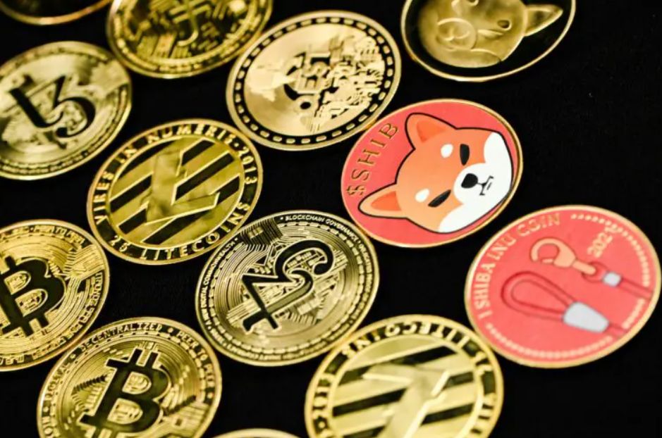 مؤسس شركة “Barstool” يطلق عملة ميم ويتخلى عنها في ظرف ساعة واحدة: التفاصيل