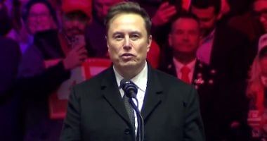 تكنولوجيا: إيلون ماسك بين السياسة والتقنية (5).. تهديدات قيادته للجنة الكفاءة الأمريكية