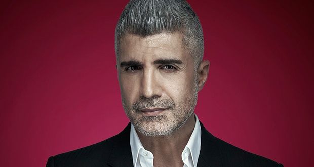 أوزجان دينيز يطمئن جمهوره بعد أزمته الصحية