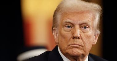 كأنهم خرجوا من معسكر فى ألمانيا.. ترامب يثير الجدل بحالة الأسرى الإسرائيليين