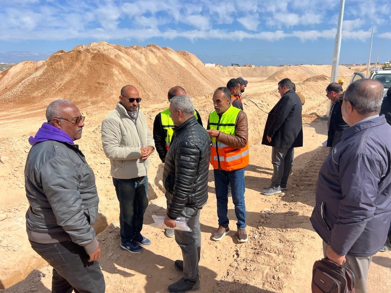 وزير الإسكان: جارٍ تنفيذ المرافق والطرق بالمنطقة البديلة "شمس الحكمة"