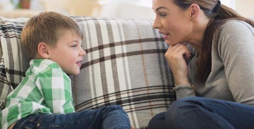إزاي تربي أولادك بطريقة صحية؟.. نصائح لتربية إيجابية وتجنب المشاكل السلوكية