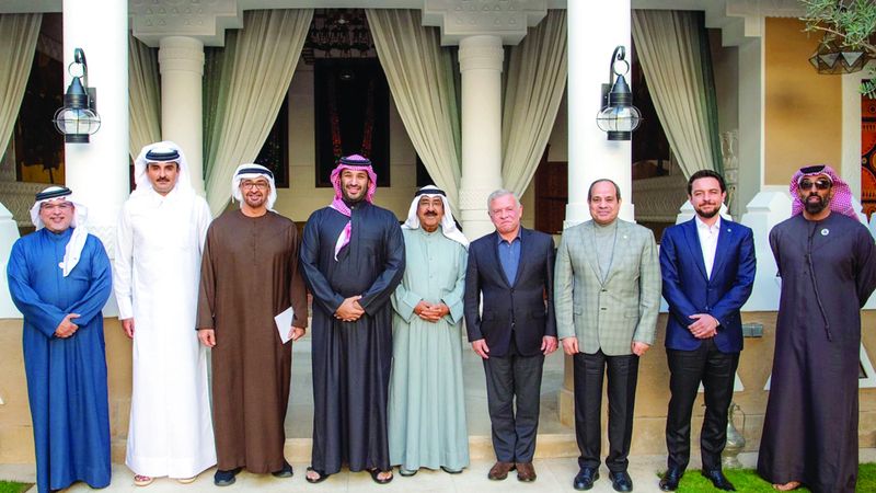 الامارات | رئيس الدولة يلتقي عدداً من قادة دول الخليج والأردن ومصر