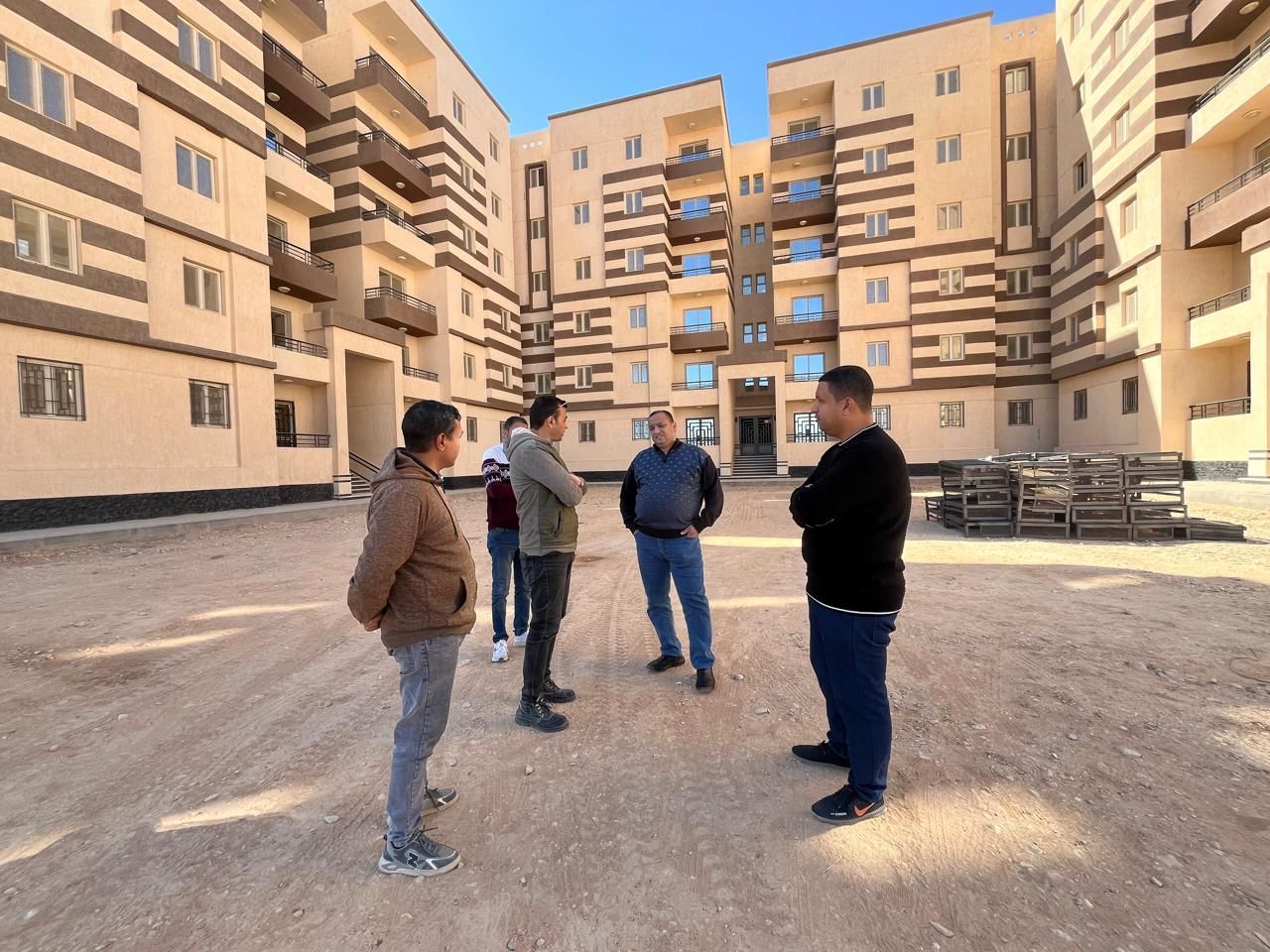 الإسكان: جارٍ الانتهاء من تنفيذ 732 وحدة سكنية لكل المصريين بقنا الجديدة