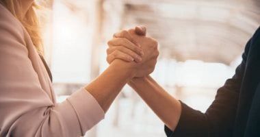 طالع الأبراج: 4 أبراج صعبة في الحب.. اعرف إزاي تتعامل معاهم لو وقعت في حبهم