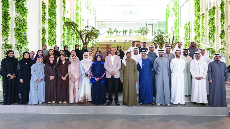 الامارات | «دو» تخرّج 100 من الشباب الإماراتيين لقيادة التحوّل الرقمي
