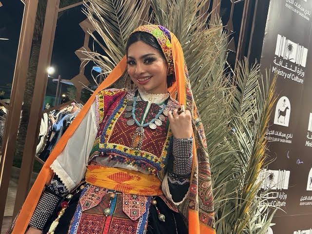 مكياج وتسريحات شعر من وحي التراث مع لمسات عصرية في كأس السعودية 2025