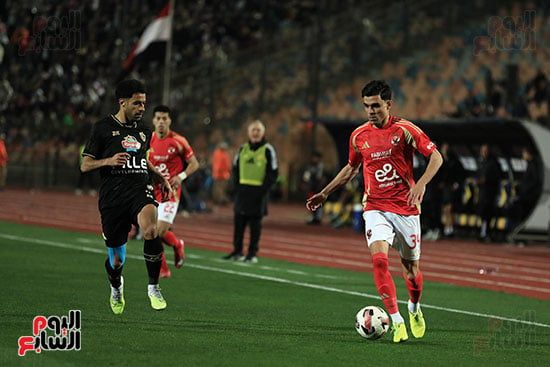 الأهلى والزمالك يتعادلان 1-1 فى قمة الكرة المصرية بتوقيع "المغاربة".. صور