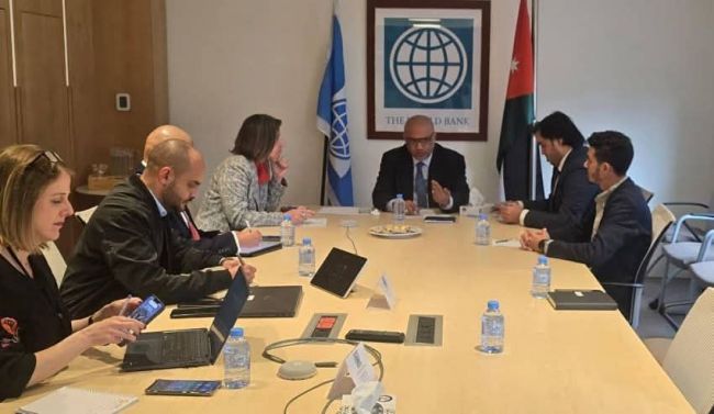 عشرة ميجا طاقة شمسية لمحافظة أبين، والمهرة و خمسة ميجا للضالع من البنك الدولي