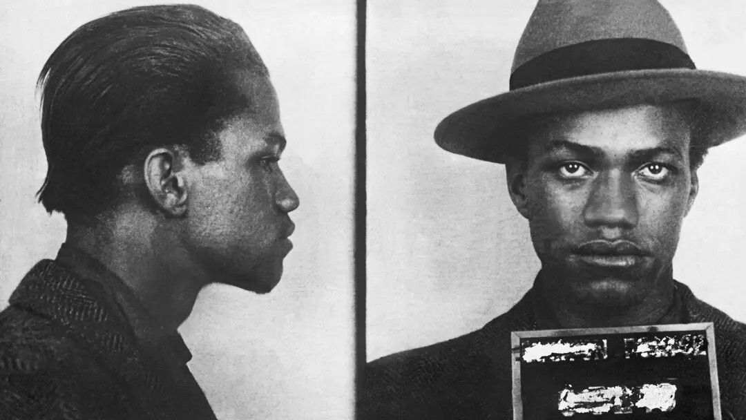 الخليج اليوم .. مالك شباز قبل وبعد "الحج إلى مكة"!