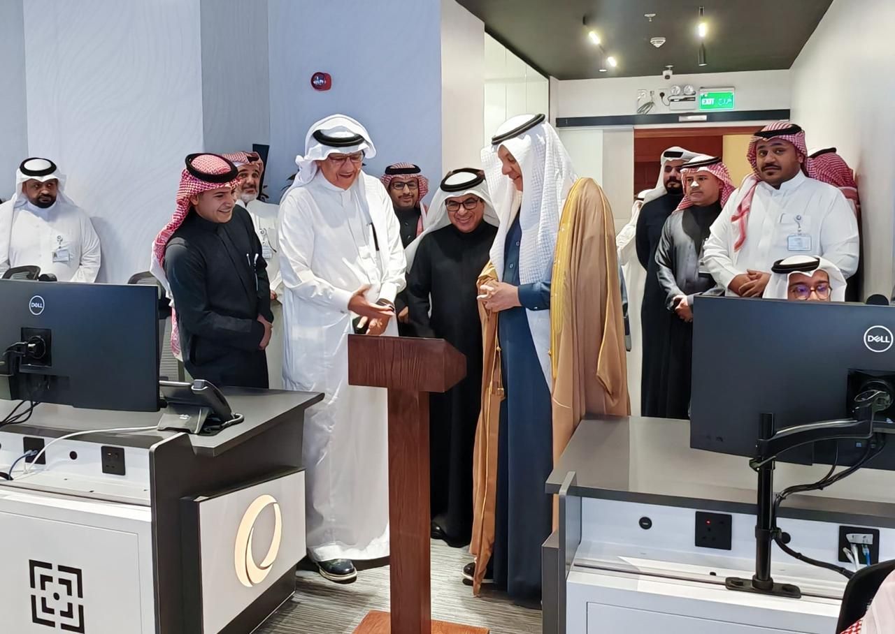 السعودية | الوزير الفضلي يفتتح مركز عمليات عملاء المياه الوطنية