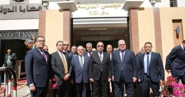 وزير العدل ورئيس مجلس الدولة يفتتحان مقر الشهر العقارى بالغردقة.. صور