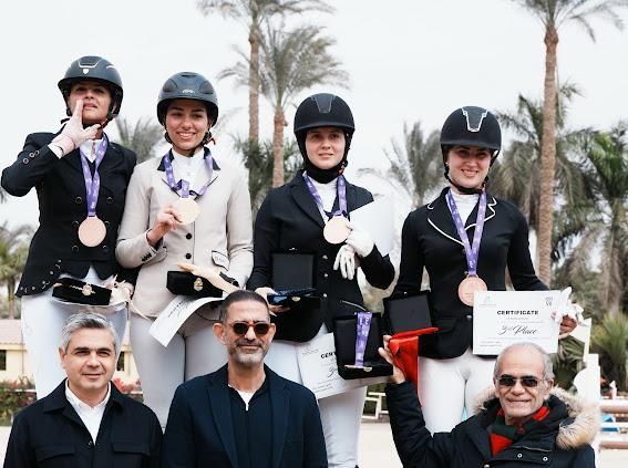 الاتحاد المصري للفروسية يكرم المتوجات ببطولة أفريقيا للترويض والتحدي الدولية