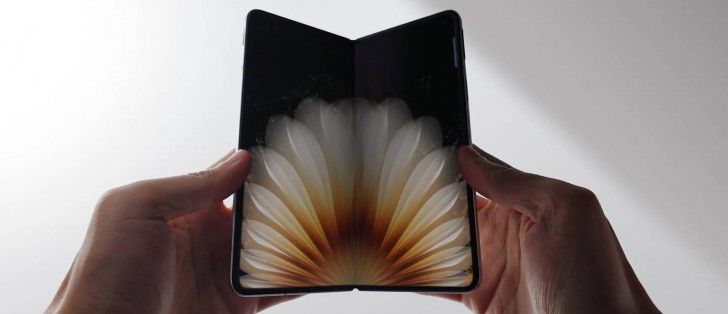 تكنولوجيا: OPPO تكشف عن Find N5 في مقاطع ترويجية تستعرض تصميمه وميزاته المتقدمة